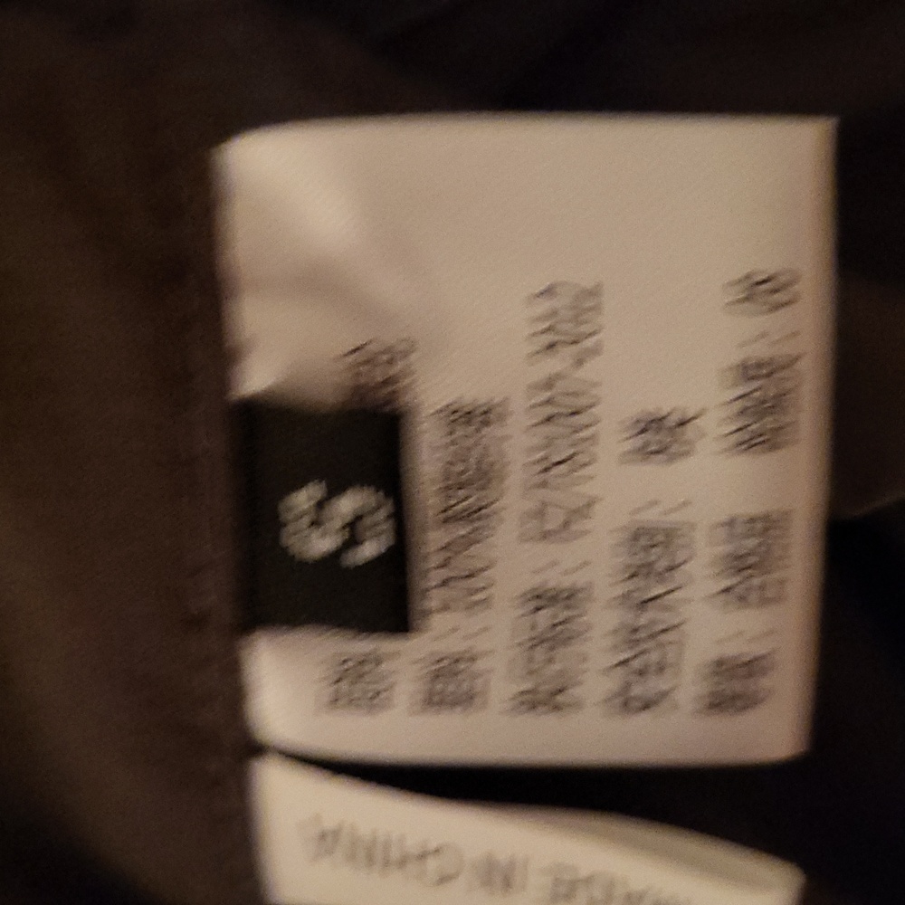 Italian Sports Design Convertible pants/shorts S tags (NWT) - Picture 5 of 16